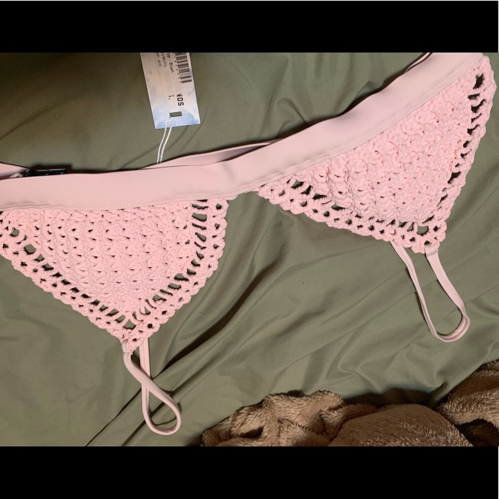 Frankie’s bikini top